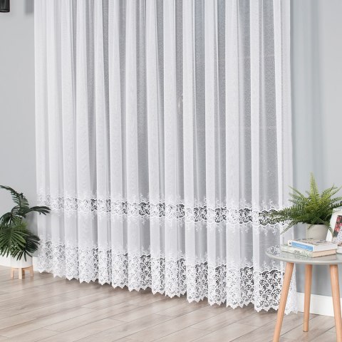 Firanka z aplikacją na markizecie ze wzorem pasowym, wysokość 280cm, kolor 001 biały 008210/433/001/000280/1