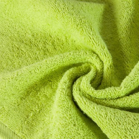 Ręcznik frotte GŁADKI2 50x90 cm kolor zielony Ręcznik frotte GŁADKI2 50x90 cm kolor zielony
