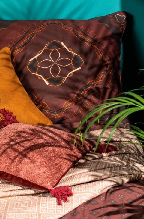 Komplet pościeli z makosatyny MOROCCO 220x200 cm kolor bordowy Komplet pościeli z makosatyny MOROCCO 220x200 cm kolor bordowy