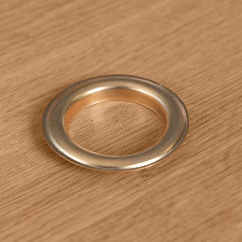 Przelotka metalowa, śr wew 40mm zewn. 60mm, kolor złoto 030 PRZELO/MET/030/004004/1 Przelotka metalowa, śr wew 40mm zewn. 60mm, kolor złoto 030 PRZELO/MET/030/004004/1