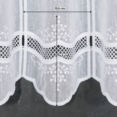 Zazdrostka haftowana panelowa ze wzorem na samym dole, wysokość 60cm, kolor 001 biały 044716/000/001/000060/1 Zazdrostka haftowana panelowa ze wzorem na samym dole, wysokość 60cm, kolor 001 biały 044716/000/001/000060/1