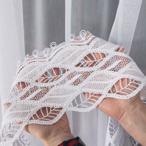 Firanka z aplikacją ze wzorem pasowym, wysokość 175cm, kolor 001 biały 112841/000/001/000175/1