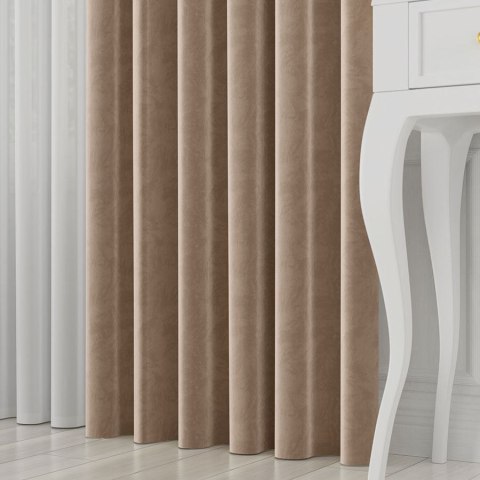 Tkanina dekoracyjna VELVET wysokość 300 cm kolor kawa z mlekiem Tkanina dekoracyjna VELVET wysokość 300 cm kolor kawa z mlekiem