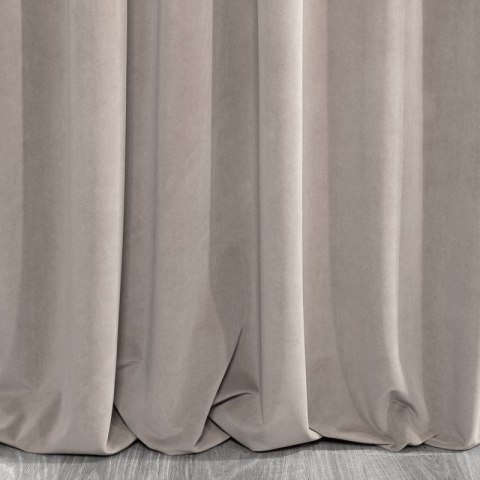Zasłona gotowa na taśmie KRISTI 140x270 cm kolor beżowy Zasłona gotowa na taśmie KRISTI 140x270 cm kolor beżowy