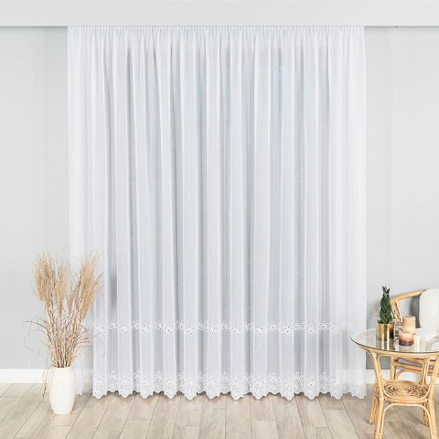 Firanka haftowana ze wzorem pasowym, wysokość 280cm, kolor 001 biały 112746/000/001/000280/1 Firanka haftowana ze wzorem pasowym, wysokość 280cm, kolor 001 biały 112746/000/001/000280/1