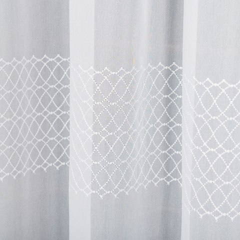 Firanka haftowana 023006 wysokość 280 cm kolor biały Firanka haftowana 023006 wysokość 280 cm kolor biały