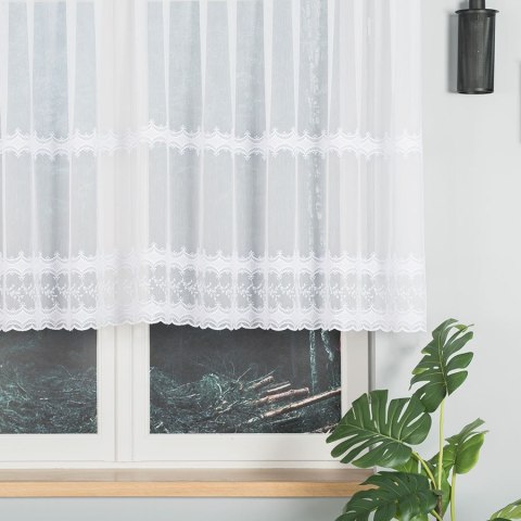 Firanka haftowana ze wzorem pasowym, wysokość 120cm, kolor 001 biały z błyskiem 082936/768/001/000120/1 Firanka haftowana ze wzorem pasowym, wysokość 120cm, kolor 001 biały z błyskiem 082936/768/001/000120/1