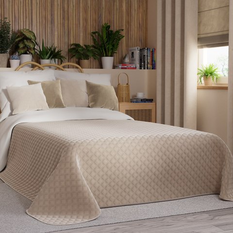VELVI Narzuta dekoracyjna, rozmiar 170x210cm, kolor 015 ciemny kremowy VELVI0/NAP/015/170210/1 VELVI Narzuta dekoracyjna, rozmiar 170x210cm, kolor 015 ciemny kremowy VELVI0/NAP/015/170210/1