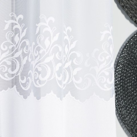 GENOWEFA Firanka żakardowa odpasowana, szerokość 300 x wysokość 120cm, kolor 001 biały 023419/FOL/001/000121/1 GENOWEFA Firanka żakardowa odpasowana, szerokość 300 x wysokość 120cm, kolor 001 biały 023419/FOL/001/000121/1