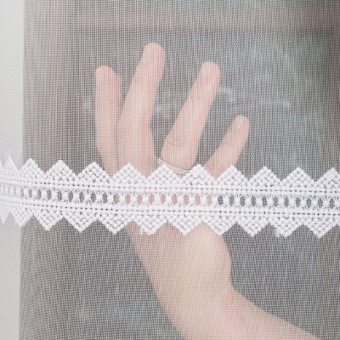 Firanka haftowana ze wzorem pasowym, wysokość 280cm, kolor 001 biały 127111/768/001/000280/1 Firanka haftowana ze wzorem pasowym, wysokość 280cm, kolor 001 biały 127111/768/001/000280/1