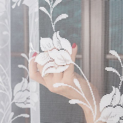 Firanka żakardowa ze wzorem po całości, wysokość 250cm, kolor 001 biały 005189/000/001/000250/1 Firanka żakardowa ze wzorem po całości, wysokość 250cm, kolor 001 biały 005189/000/001/000250/1