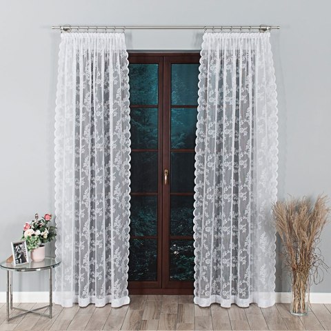 Firanka żakardowa ze wzorem po całości, obustronnie wykończona, szerokość 150cm, kolor 001 biały 090375/111/001/000150/1 Firanka żakardowa ze wzorem po całości, obustronnie wykończona, szerokość 150cm, kolor 001 biały 090375/111/001/000150/1