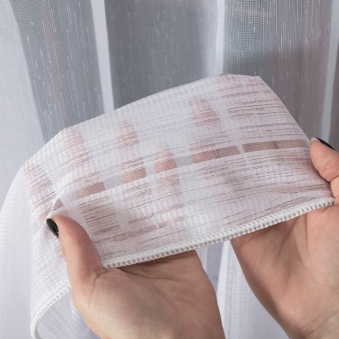 017964 Firana gotowa na taśmie z obciążnikiem, szerokość 420 x wysokość 250, kolor 001 biały z błyskiem 017964/FGT/001/420250/1 017964 Firana gotowa na taśmie z obciążnikiem, szerokość 420 x wysokość 250, kolor 001 biały z błyskiem 017964/FGT/001/420250/1