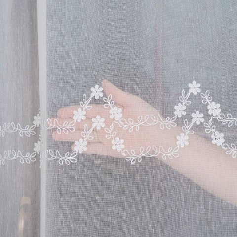 034456 Firana gotowa na taśmie, szerokość 420 x wysokość 280, kolor 001 biały 034456/FGT/001/420280/1 034456 Firana gotowa na taśmie, szerokość 420 x wysokość 280, kolor 001 biały 034456/FGT/001/420280/1