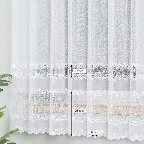 Firanka żakardowa ze wzorem na samym dole, wysokość 180cm, kolor 001 biały 648250/000/001/000180/1 Firanka żakardowa ze wzorem na samym dole, wysokość 180cm, kolor 001 biały 648250/000/001/000180/1