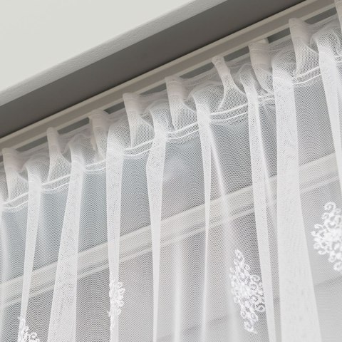 Firanka haftowana 024540 wysokość 280 cm kolor biały
