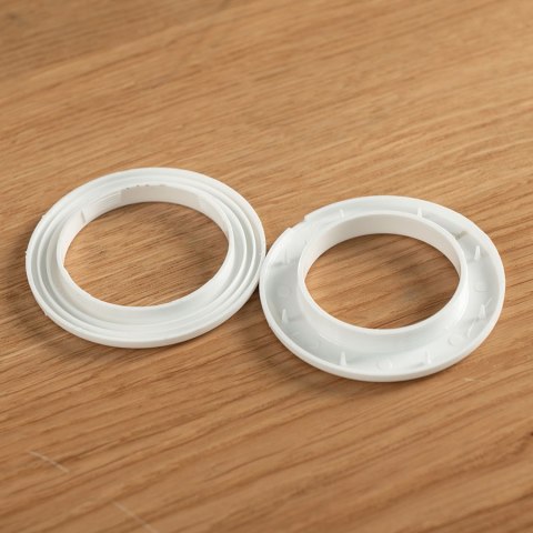 Przelotka plastikowa Uniwersalna, 10szt.,śr wew 35,5mm zewn. 57,5mm, kolor biały 010 PRZELO/PLA/010/004004/1 Przelotka plastikowa Uniwersalna, 10szt.,śr wew 35,5mm zewn. 57,5mm, kolor biały 010 PRZELO/PLA/010/004004/1
