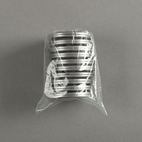 Przelotka plastikowa Uniwersalna, 10szt.,śr wew 35,5mm zewn. 57,5mm, kolor brąz satynowy 033 PRZELO/PLA/033/004004/1 Przelotka plastikowa Uniwersalna, 10szt.,śr wew 35,5mm zewn. 57,5mm, kolor brąz satynowy 033 PRZELO/PLA/033/004004/1