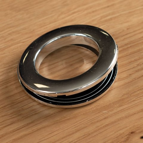 Przelotka plastikowa Uniwersalna, 10szt.,śr wew 35,5mm zewn. 57,5mm, kolor srebro chrom 023 PRZELO/PLA/023/004004/1 Przelotka plastikowa Uniwersalna, 10szt.,śr wew 35,5mm zewn. 57,5mm, kolor srebro chrom 023 PRZELO/PLA/023/004004/1