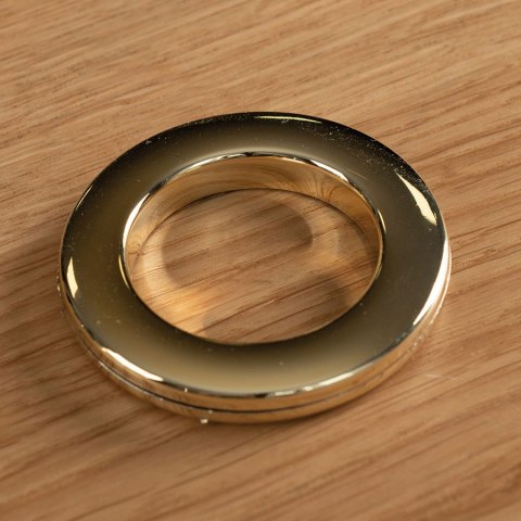 Przelotka plastikowa Uniwersalna, 10szt.,śr wew 35,5mm zewn. 57,5mm, kolor złoto błysk 031 PRZELO/PLA/031/004004/1 Przelotka plastikowa Uniwersalna, 10szt.,śr wew 35,5mm zewn. 57,5mm, kolor złoto błysk 031 PRZELO/PLA/031/004004/1