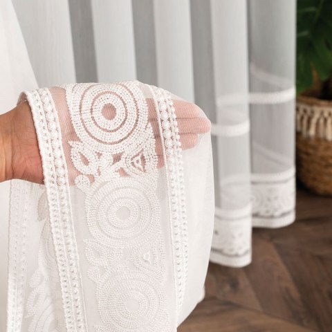LINUS Firanka haftowana, wysokość 300cm, kolor 001 offwhite z błyskiem 043203/000/001/000300/1