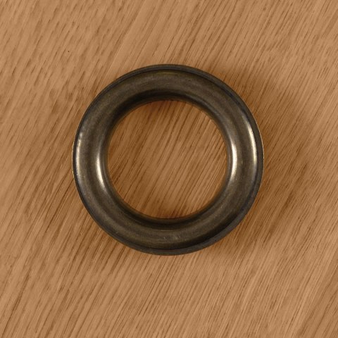 Przelotka metalowa, niski kołnierz SN, śr wew 40mm zewn. 62mm, kolor ciemny spiżowy 051 PRZELO/MET/051/040009/1 Przelotka metalowa, niski kołnierz SN, śr wew 40mm zewn. 62mm, kolor ciemny spiżowy 051 PRZELO/MET/051/040009/1