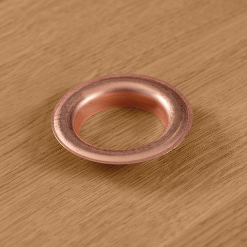 Przelotka metalowa, niski kołnierz SN, śr wew 40mm zewn. 62mm, kolor miedź 040 PRZELO/MET/040/040009/1 Przelotka metalowa, niski kołnierz SN, śr wew 40mm zewn. 62mm, kolor miedź 040 PRZELO/MET/040/040009/1
