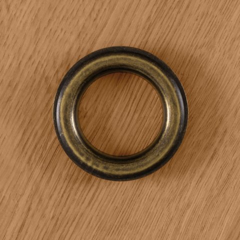 Przelotka metalowa, wysoki kołnierz LN, śr wew 40mm zewn. 62mm, kolor złoto antyczne 032 PRZELO/MET/032/040011/1 Przelotka metalowa, wysoki kołnierz LN, śr wew 40mm zewn. 62mm, kolor złoto antyczne 032 PRZELO/MET/032/040011/1