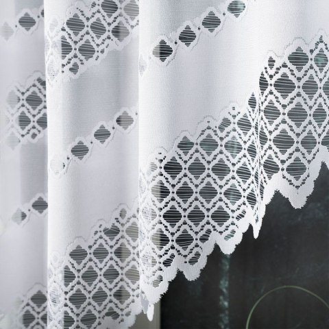 FILOMENA Firanka żakardowa odpasowana, szerokość 270 x wysokość 120cm, kolor 001 biały 018669/FOL/001/000121/1 FILOMENA Firanka żakardowa odpasowana, szerokość 270 x wysokość 120cm, kolor 001 biały 018669/FOL/001/000121/1