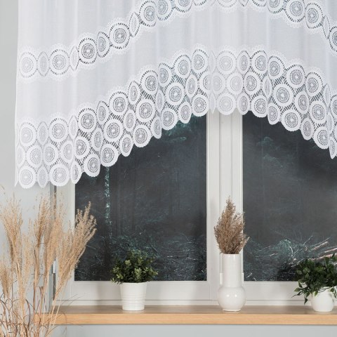 Firanka żakardowa odpasowana ze wzorem pasowym, szerokość 250 x wysokość 120cm, kolor 001 biały 107835/FOL/001/000121/1 Firanka żakardowa odpasowana ze wzorem pasowym, szerokość 250 x wysokość 120cm, kolor 001 biały 107835/FOL/001/000121/1
