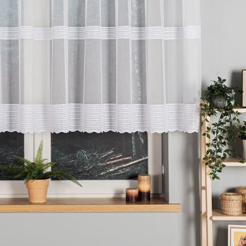 Firanka haftowana ze wzorem pasowym, wysokość 120cm, kolor 001 biały 083399/768/001/000120/1