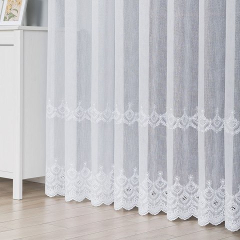 Firanka haftowana 112756 wysokość 280 cm kolor biały Firanka haftowana 112756 wysokość 280 cm kolor biały