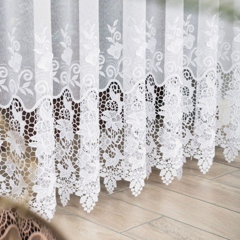 Firanka z aplikacją na markizecie ze wzorem pasowym, wysokość 280cm, kolor 001 biały 122625/433/001/000280/1 Firanka z aplikacją na markizecie ze wzorem pasowym, wysokość 280cm, kolor 001 biały 122625/433/001/000280/1