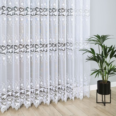Firanka z aplikacją na markizecie ze wzorem pasowym, wysokość 280cm, kolor 001 biały 122795/433/001/000280/1 Firanka z aplikacją na markizecie ze wzorem pasowym, wysokość 280cm, kolor 001 biały 122795/433/001/000280/1