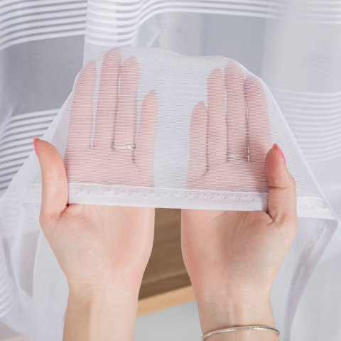 Firanka żakardowa ze wzorem pasowym, wysokość 160cm, kolor 001 biały 000282/BIS/001/000160/1 Firanka żakardowa ze wzorem pasowym, wysokość 160cm, kolor 001 biały 000282/BIS/001/000160/1