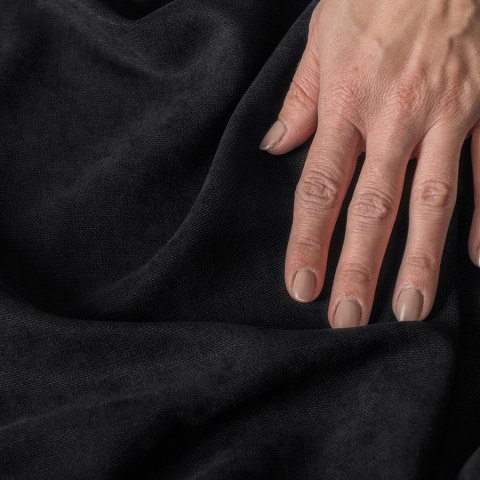 MILAS SOFT Zasłona gotowa na przelotkach, szerokość 140cm x wysokość 250cm, kolor 039 czarny MILAS1/ZGP/039/140250/1 MILAS SOFT Zasłona gotowa na przelotkach, szerokość 140cm x wysokość 250cm, kolor 039 czarny MILAS1/ZGP/039/140250/1
