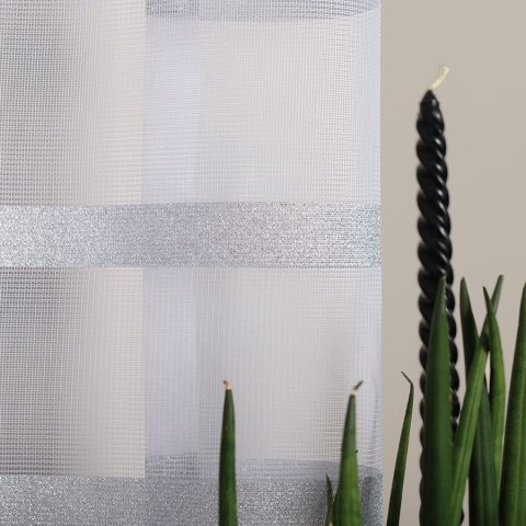 HALINA Firanka żakardowa gotowa, szerokość 300 x wysokość 250cm, kolor 001 biały ze srebrnym lurexem 000383/FBP/003/300250/1 HALINA Firanka żakardowa gotowa, szerokość 300 x wysokość 250cm, kolor 001 biały ze srebrnym lurexem 000383/FBP/003/300250/1