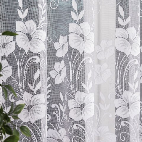 Firanka żakardowa ze wzorem po całości, wysokość 150cm, kolor 001 biały 018041/000/001/000160/1 Firanka żakardowa ze wzorem po całości, wysokość 150cm, kolor 001 biały 018041/000/001/000160/1