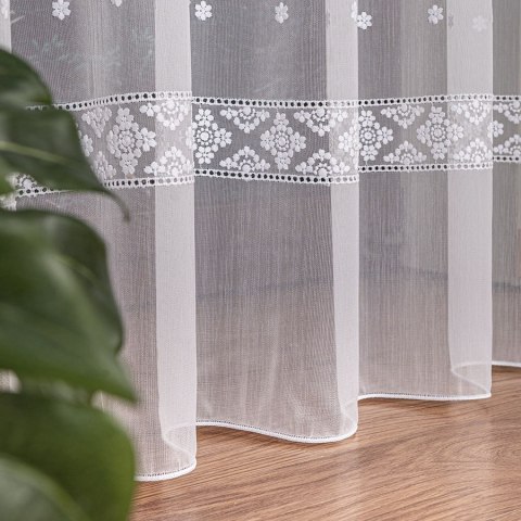 Firanka haftowana ze wzorem pasowym z ołowianką, wysokość 290cm, kolor 001 biały 013295/OLO/001/000290/1 Firanka haftowana ze wzorem pasowym z ołowianką, wysokość 290cm, kolor 001 biały 013295/OLO/001/000290/1