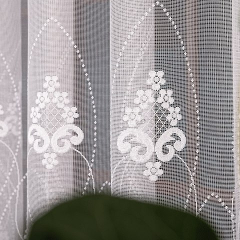 Firanka żakardowa ze wzorem po całości, wysokość 170cm, kolor 001 biały 618493/000/001/000170/1