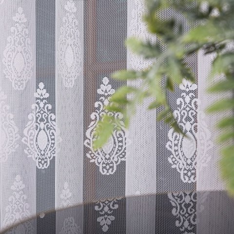 Firanka żakardowa ze wzorem po całości, wysokość 250cm, kolor 001 biały 224001/000/001/000250/1 Firanka żakardowa ze wzorem po całości, wysokość 250cm, kolor 001 biały 224001/000/001/000250/1