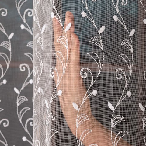 Firanka haftowana, wysokość 180cm, kolor 001 biały 109411/020/001/000180/1