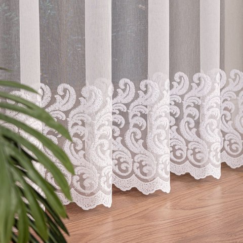 Firanka haftowana na markizecie ze wzorem pasowym, wysokość 280cm, kolor 001 biały 009366/433/001/000280/1 Firanka haftowana na markizecie ze wzorem pasowym, wysokość 280cm, kolor 001 biały 009366/433/001/000280/1