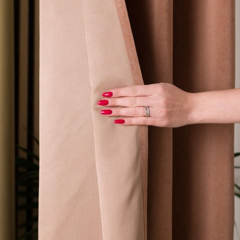 MILAS SOFT Zasłona gotowa na przelotkach, szerokość 140cm x wysokość 250cm, kolor 008 brązowy MILAS1/ZGP/008/140250/1 MILAS SOFT Zasłona gotowa na przelotkach, szerokość 140cm x wysokość 250cm, kolor 008 brązowy MILAS1/ZGP/008/140250/1