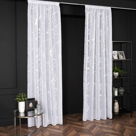 MARMA Firana gotowa na taśmie z ołowianką, szerokość 140cm x wysokość 250cm, kolor 001 biały ze srebrnym zdobieniem 132101/FGT/0 MARMA Firana gotowa na taśmie z ołowianką, szerokość 140cm x wysokość 250cm, kolor 001 biały ze srebrnym zdobieniem 132101/FGT/0