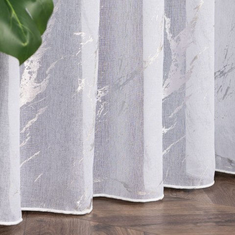 MARMA Firana gotowa na taśmie z ołowianką, szerokość 140cm x wysokość 250cm, kolor 001 biały ze srebrnym zdobieniem 132101/FGT/0 MARMA Firana gotowa na taśmie z ołowianką, szerokość 140cm x wysokość 250cm, kolor 001 biały ze srebrnym zdobieniem 132101/FGT/0