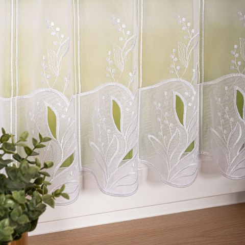 Zazdrostka panelowa haftowana na woalu, wysokość 45cm, kolor 001 biały 034665/233/001/000045/1 Zazdrostka panelowa haftowana na woalu, wysokość 45cm, kolor 001 biały 034665/233/001/000045/1
