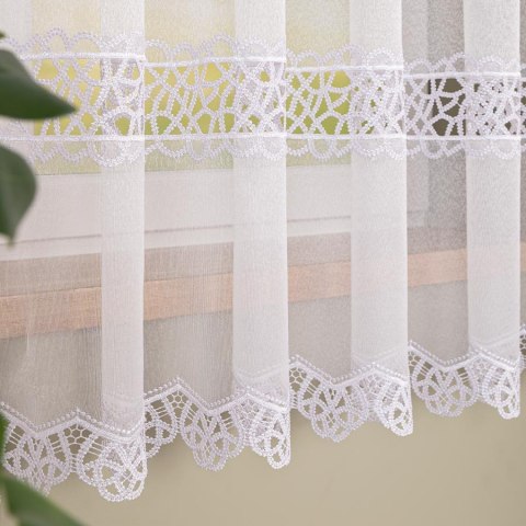 Firanka z aplikacją ze wzorem pasowym na markizecie, wysokość 175cm, kolor 001 biały 112997/433/001/000175/1 Firanka z aplikacją ze wzorem pasowym na markizecie, wysokość 175cm, kolor 001 biały 112997/433/001/000175/1