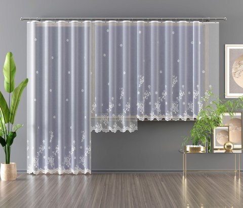Firanka żakardowa ze wzorem pasowym, wysokość 120cm, kolor biały 001 652384/000/001/000120/1 Firanka żakardowa ze wzorem pasowym, wysokość 120cm, kolor biały 001 652384/000/001/000120/1