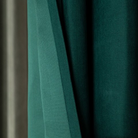MILAS SOFT Zasłona gotowa na przelotkach, szerokość 140cm x wysokość 250cm, kolor 789 butelkowa zieleń MILAS1/ZGP/789/140250/1 MILAS SOFT Zasłona gotowa na przelotkach, szerokość 140cm x wysokość 250cm, kolor 789 butelkowa zieleń MILAS1/ZGP/789/140250/1